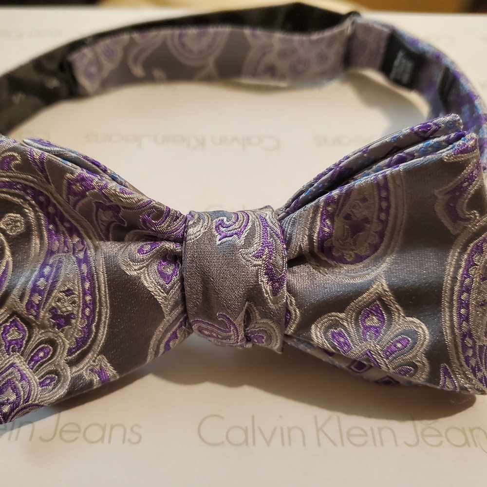 Stafford  Bow tie